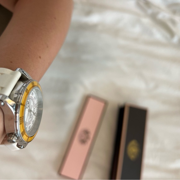 Juicy Couture 38 mm Womens Watch JC.29.3.14.0093.4. With box - Picture 11 of 16